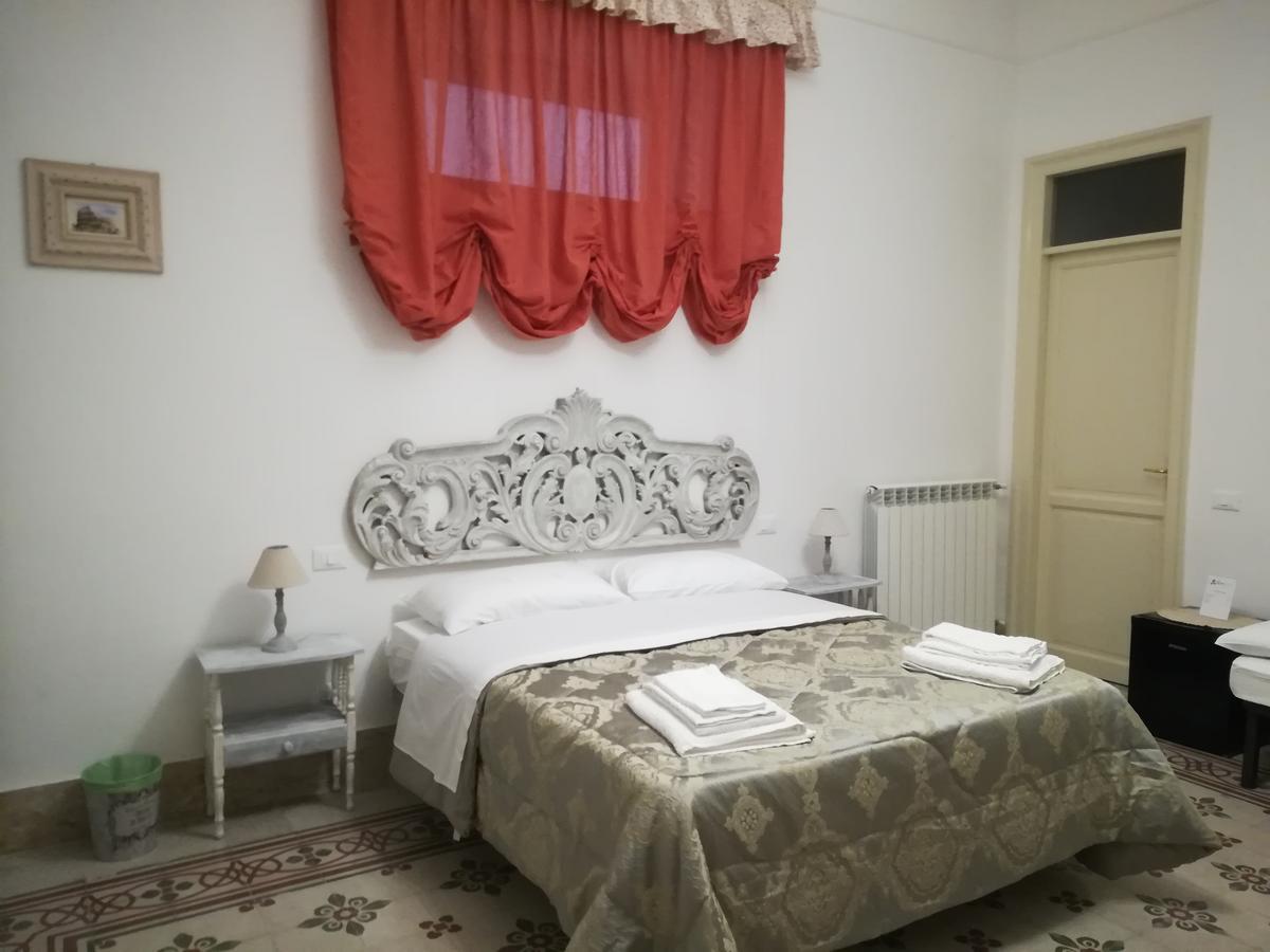 Le Rose Del Viale Hotell Palermo Exteriör bild